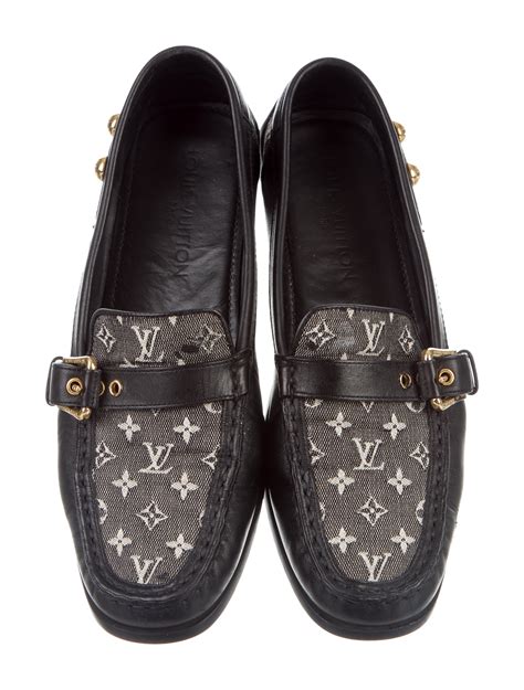 louis vuitton shoes in pakistan|louis vuitton in pakistan.